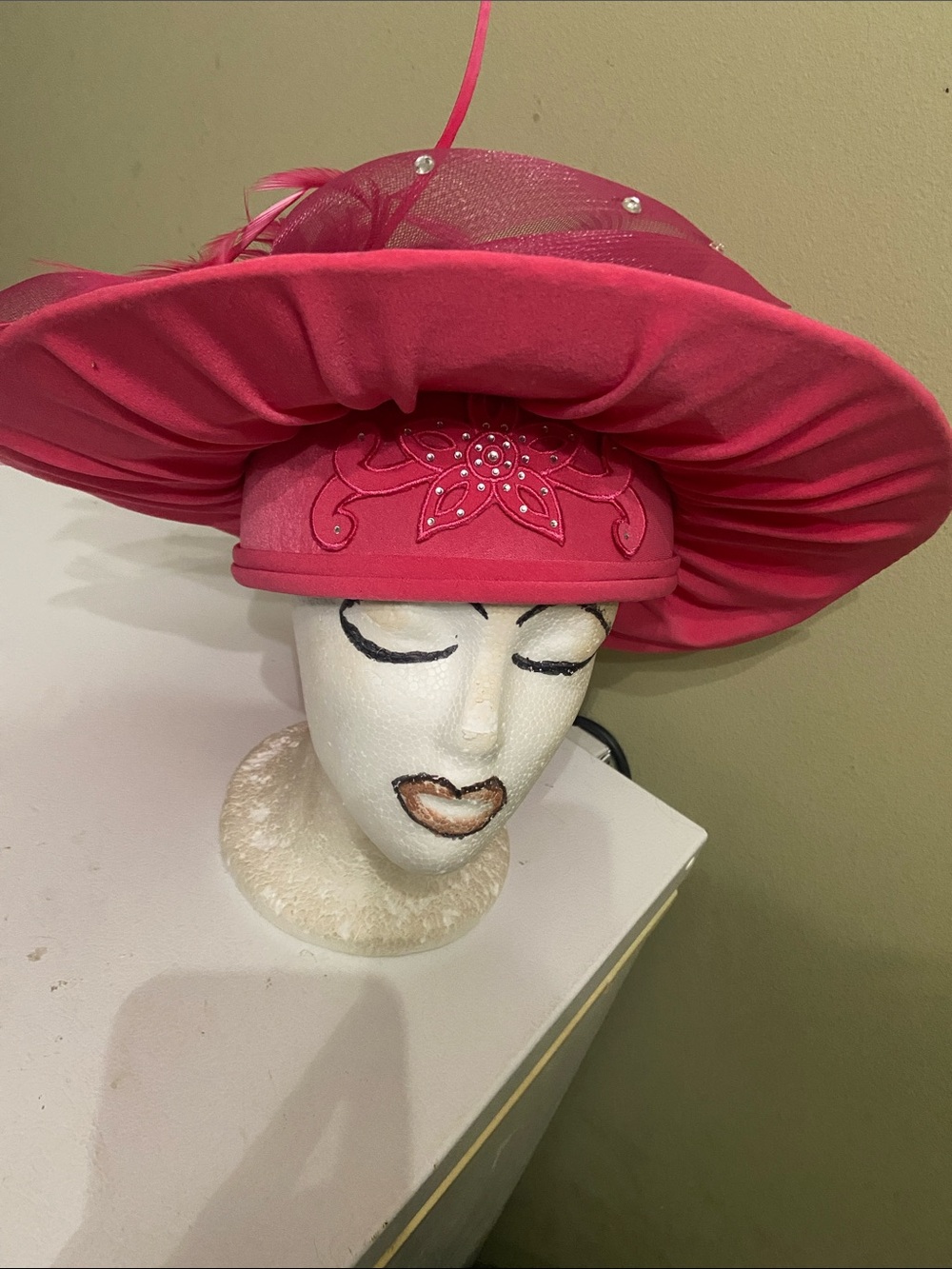 Beautiful Dress Hat / Church Hat by Studio B